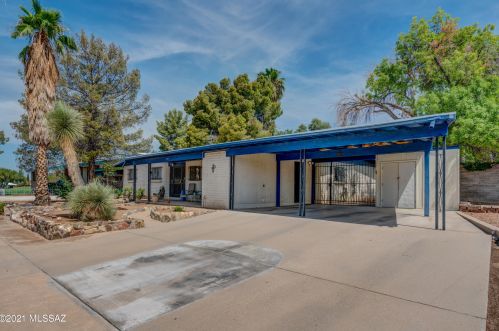 9009 29th St, Tucson, AZ 85710-8009