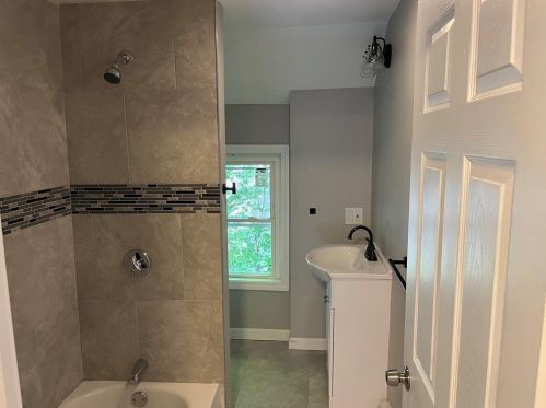 338 Mason St, Woonsocket RI  02895-5023 exterior