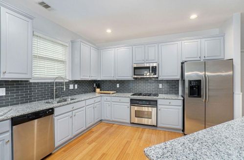 2012 Gramercy Cir, Atlanta GA 30341-1780 exterior