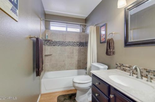 1143 Butler Dr, Chandler AZ 85226-3526 exterior