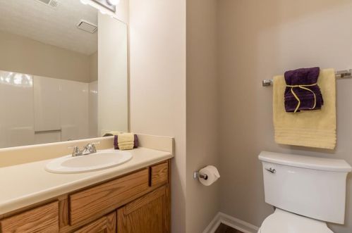 217 Braxton Pl, Tucker GA 30084-1872 exterior