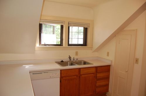 1346 Rutledge St, Madison WI 53703-3887 exterior