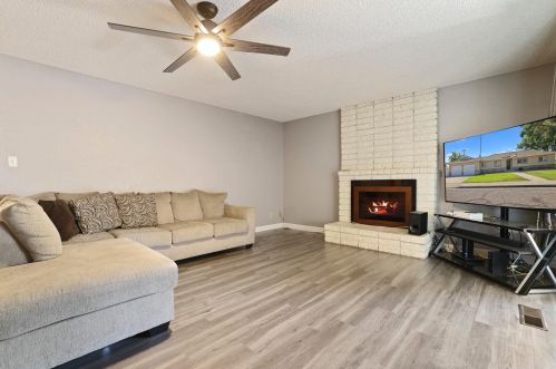 545 Quincy Rd, Turlock CA  95380-4329 exterior