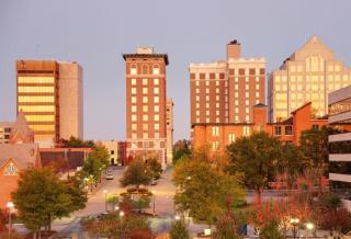 926 Cleveland St, Greenville SC  29601-4630 exterior