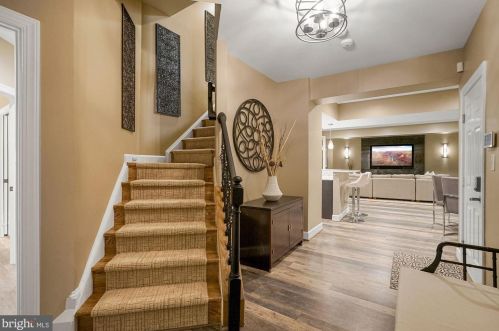 624 Live Oak Dr, Mc Lean VA 22101-1563 exterior