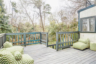 704 Worthshire St, Houston TX  77008-6433 exterior