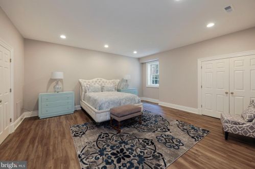 11720 Centurion Way, Rockville MD 20854-6420 exterior