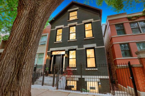 1817 Honore St, Chicago IL 60657-2007 exterior