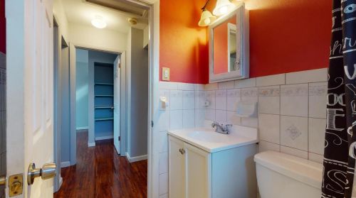 9300 Macon Ave, Saint Louis MO 63134-3432 exterior