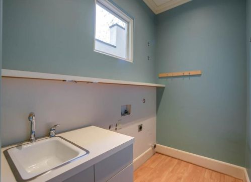 2203 Allen St, Dallas TX 75204-2609 exterior