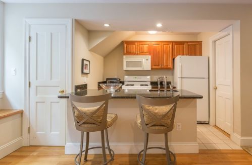 102 Myrtle St, Boston MA exterior