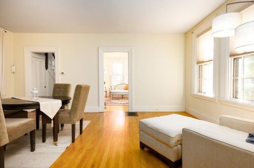 22 Cushing St, Providence RI 02906-2228 exterior