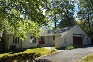 215 Tim St, Stroudsburg, PA 18360-8437