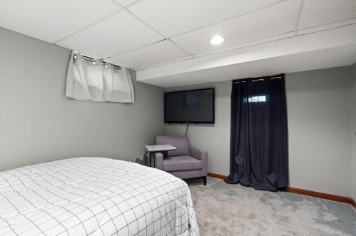 2403 81, Milwaukee WI 53213-1012 exterior