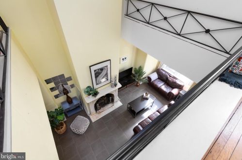 203 3 St, Washington DC 20003-1903 exterior