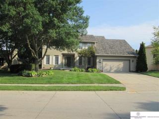 15861 Seward St, Omaha, NE 68118-2335