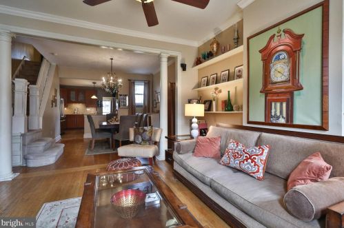 2237 Bainbridge St, Philadelphia PA 19147-2313 exterior