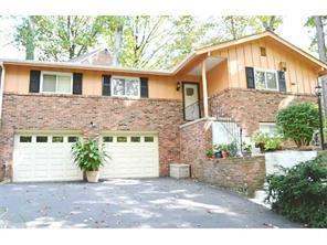 570 Olive St, Pittsburgh PA  15237-4877 exterior