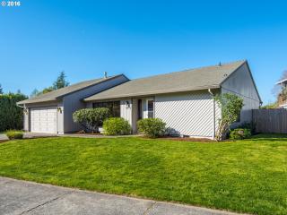 5415 Deschutes Dr, Portland OR  97229-1003 exterior