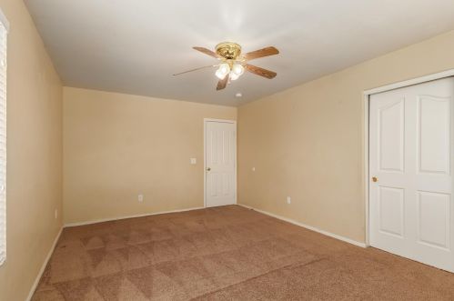 6810 39 Ln, Phoenix AZ 85029-3000 exterior