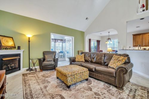 163 Pinecrest Cir, Bluffton SC 29910-7872 exterior