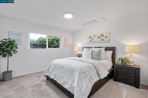 3659 Edmonton Way, Concord CA  94520-1407 exterior