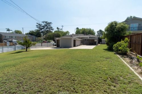 701 Valencia Mesa Dr, Fullerton CA 92835-4006 exterior