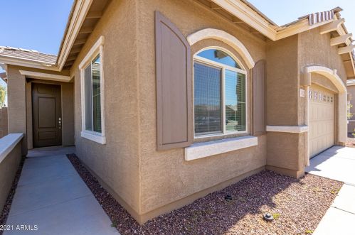 3812 Desert Broom Dr, Chandler AZ  85286 exterior