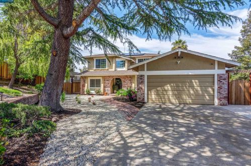 1177 Fair Weather Cir, Concord, CA 94518-1939