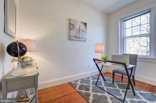 2812 27 St, Washington DC 20007-3144 exterior