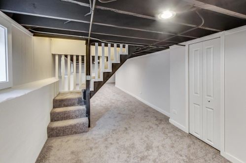 6507 Raven St, Chicago IL  60631-2517 exterior