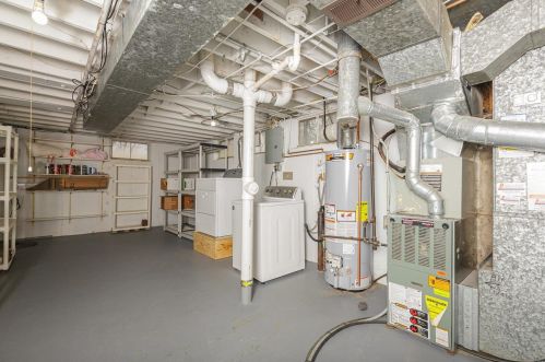 9401 Ln Jolla Dr, Saint Louis MO 63132-2119 exterior