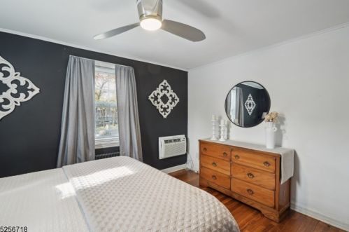 301 Lincoln Park, Cranford NJ  07016-3122 exterior