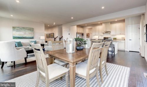 4388 Grandview Rd, Hanover PA 17331-9753 exterior