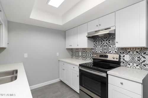 9618 5 St, Phoenix AZ 85020-2905 exterior