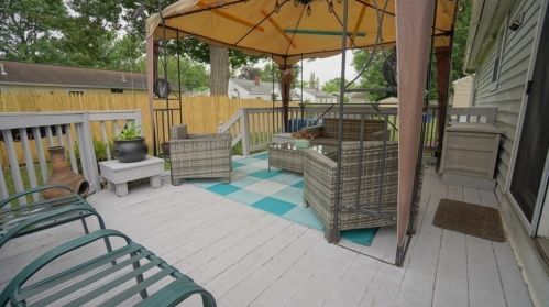 22 Cloran St, Springfield MA 01109-2204 exterior