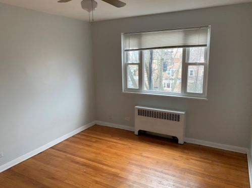 6250 Francisco Ave, Chicago IL  60659-1699 exterior