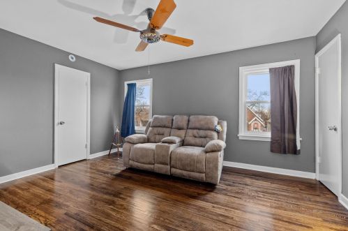 10515 Eggleston Ave, Chicago IL  60628-2425 exterior