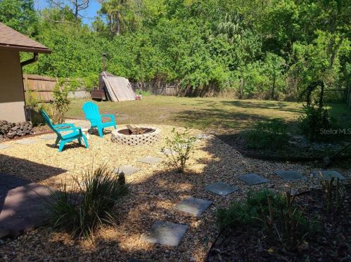 12504 Twin Br Acres Rd, Tampa FL 33626-4423 exterior