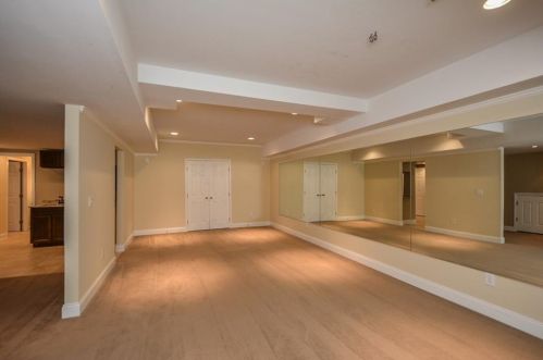 1685 Brandon Hall Dr, Atlanta GA 30350-3704 exterior