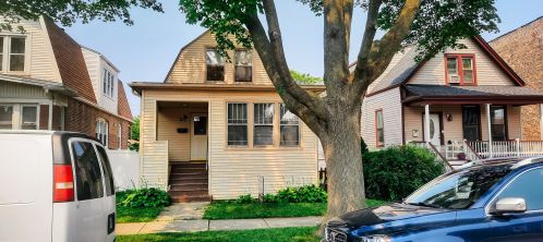 4736 Warwick Ave, Chicago, IL 60641-3633