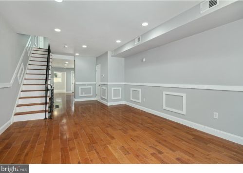 1320 Carlisle St, Philadelphia PA 19132-4018 exterior