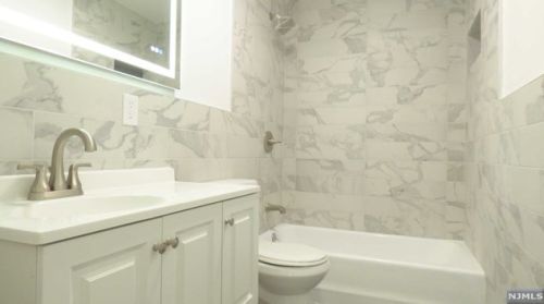 313 Prospect Ave, Dumont NJ  07628-1811 exterior