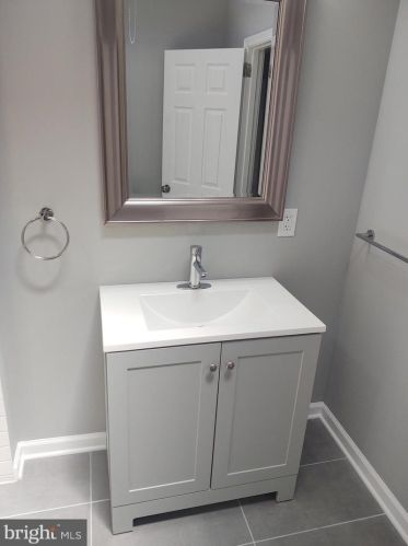 616 Godfrey Ave, Philadelphia PA 19126-3834 exterior