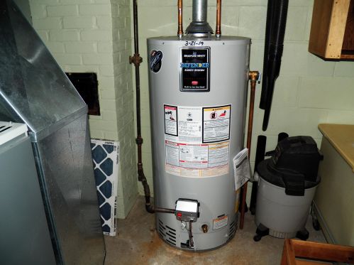 1622 Jackson St, Manitowoc WI 54220-6463 exterior