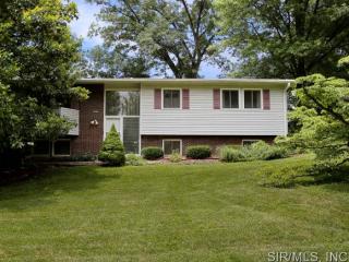 365 Barnett Dr, Edwardsville, IL 62025-2713