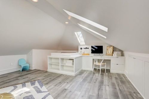 811 Charles Allen Dr, Atlanta GA  30308-1706 exterior