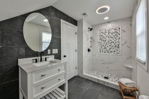 1325 58th St, Milwaukee WI  53214-3434 exterior