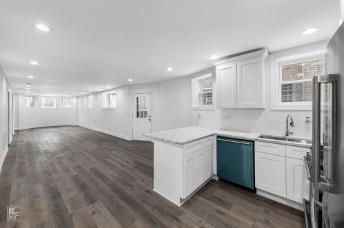 1872 Millard Ave, Chicago IL 60629-4349 exterior