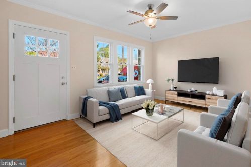 1812 Leslie Ave, Alexandria, VA 22301-1224